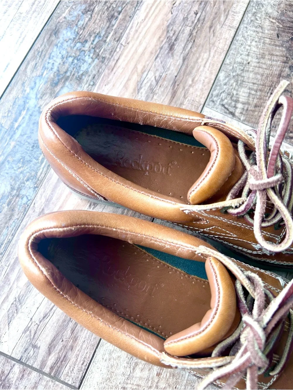 Rockport M3042 Vintage Leather Boat Shoes Men's 7 M / Fits Women's 8.5